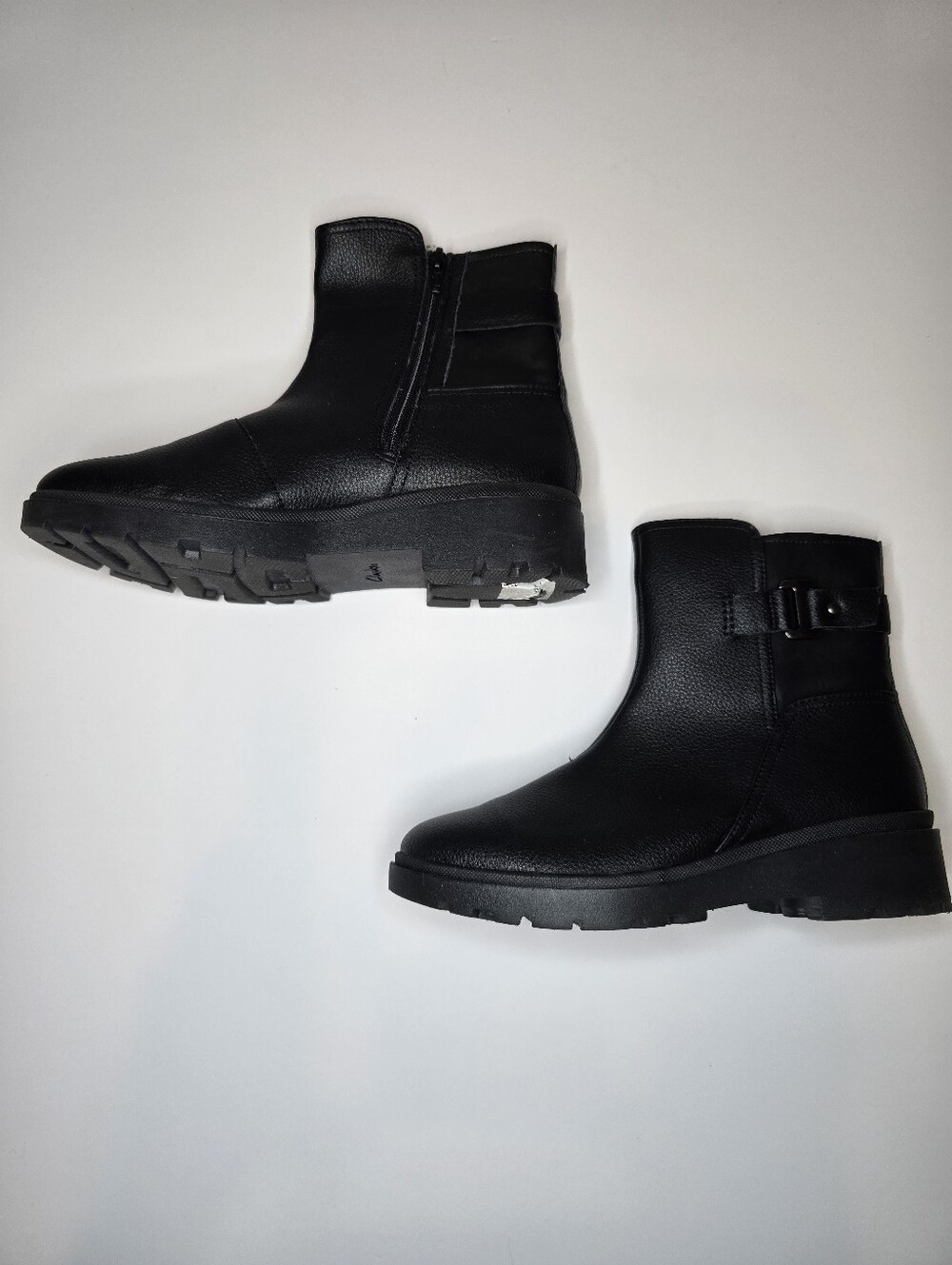 Clarks Collection Ultimate Comfort Black Ankle Boots Womens 7.5